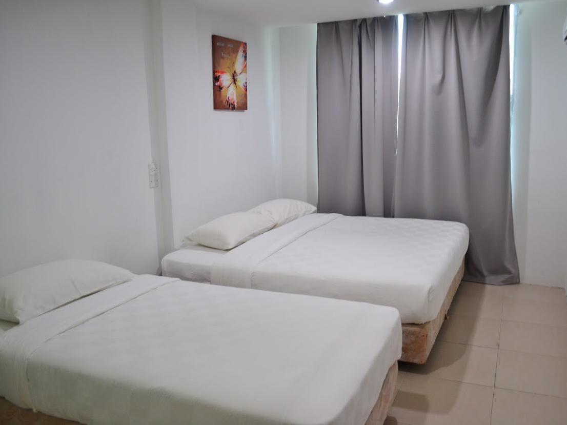 Lavender Hotel Teluk Intan Exterior foto